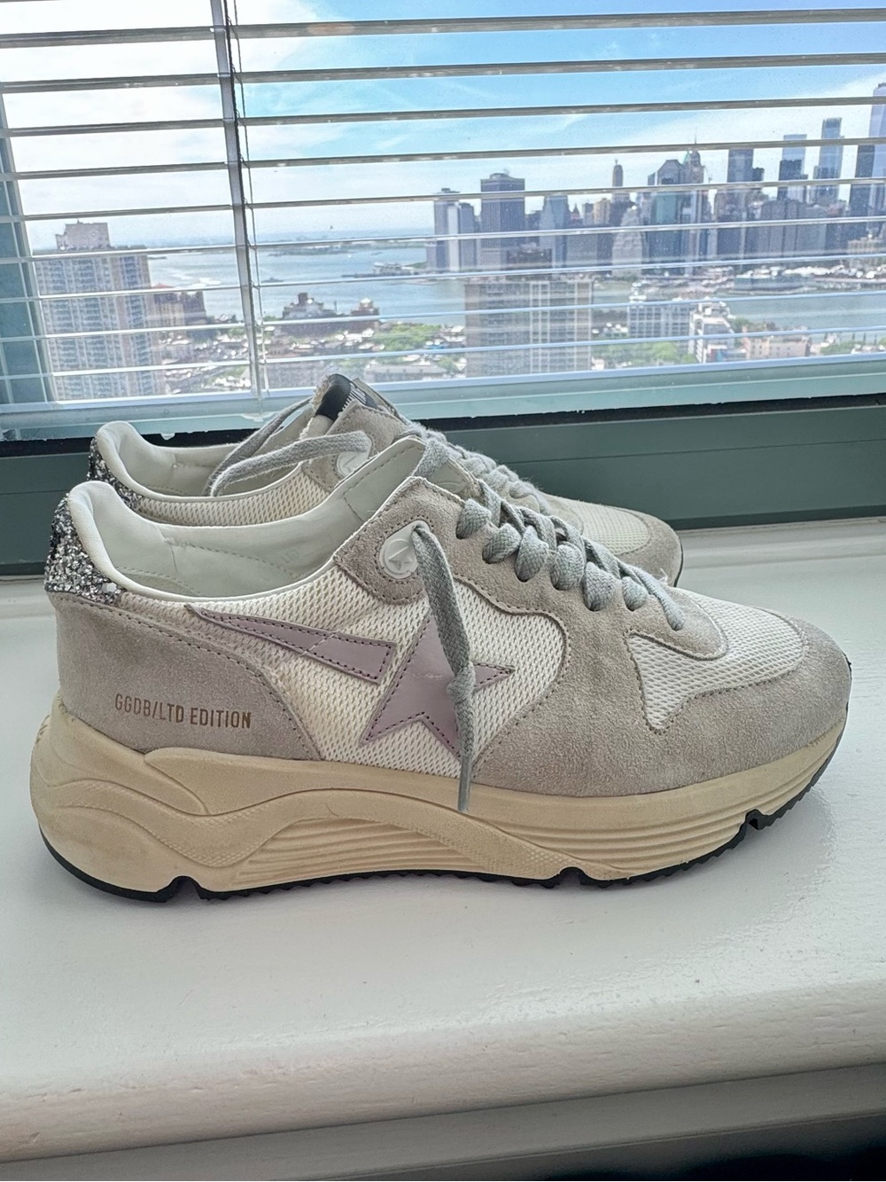 Golden Goose Women Running Sole Sneakers- Limited edition - Picture 4 of 7
